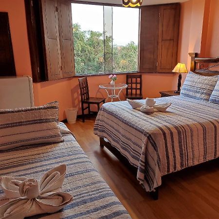 Limper B&B - Airport Кальяо Экстерьер фото