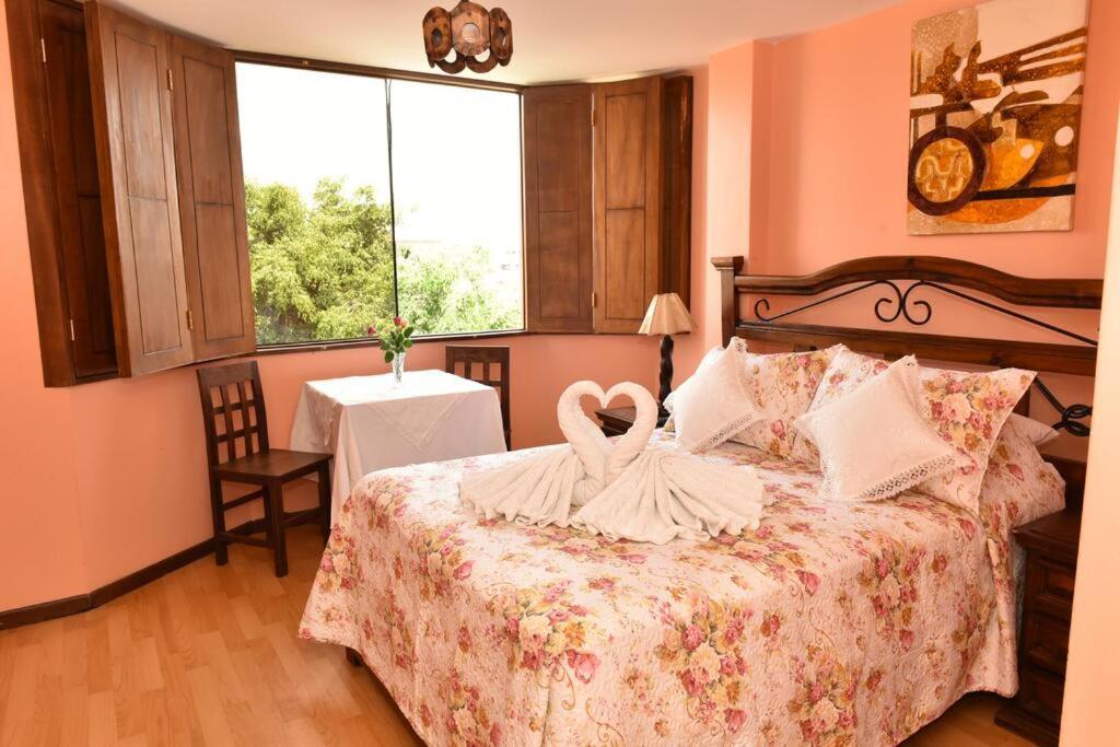 Limper B&B - Airport Кальяо Экстерьер фото